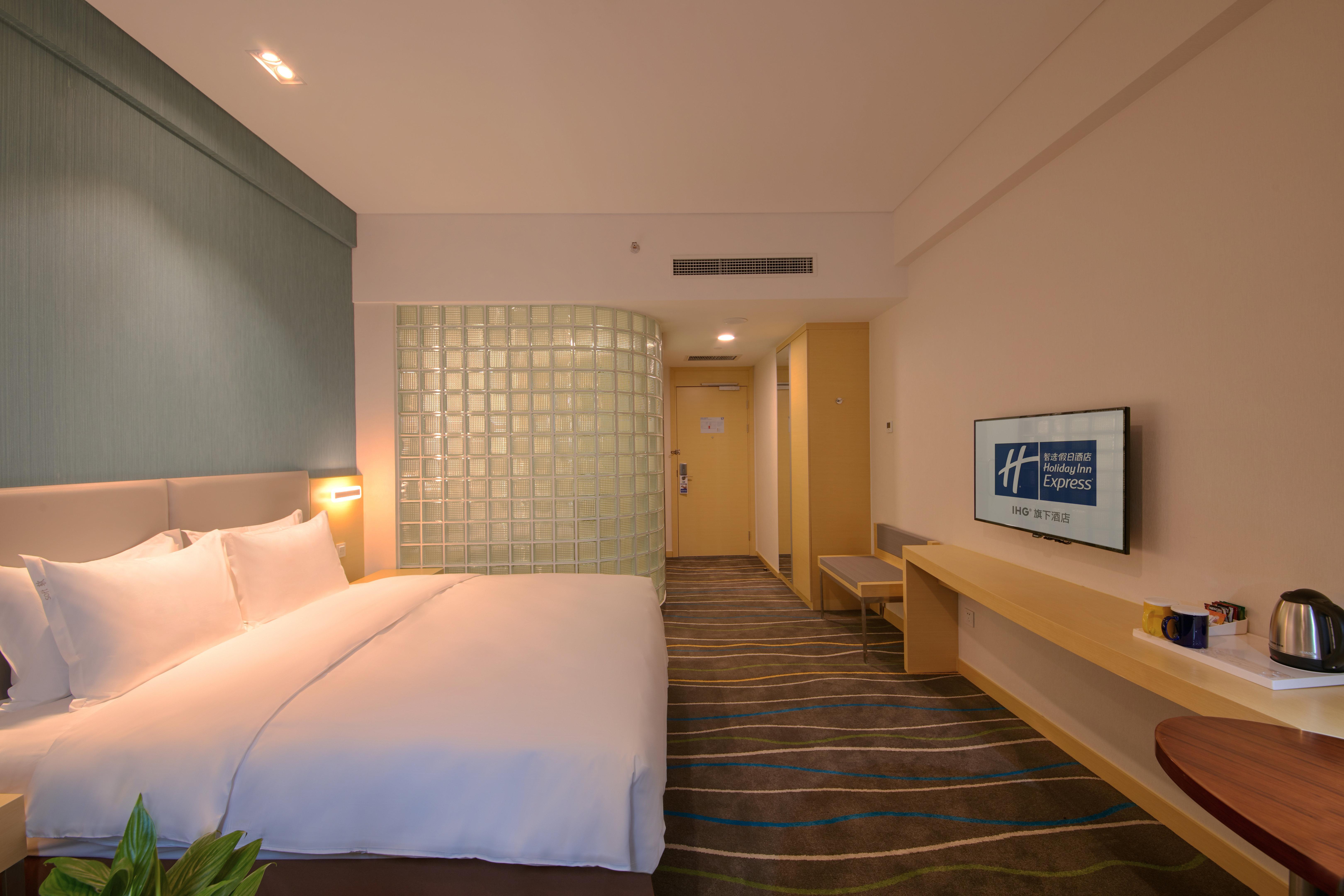Holiday Inn Express Luoyang Yichuan By Ihg Zewnętrze zdjęcie
