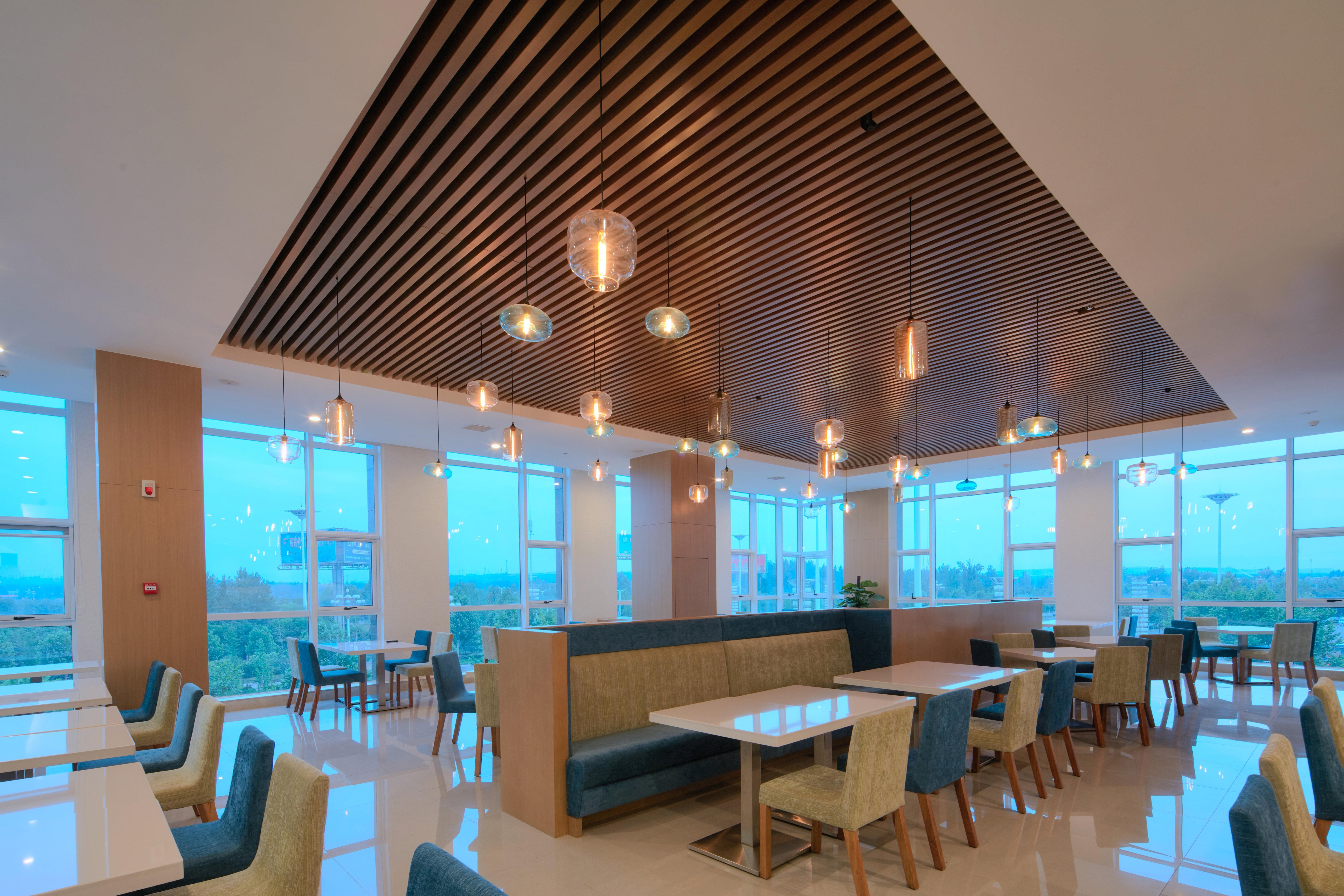 Holiday Inn Express Luoyang Yichuan By Ihg Zewnętrze zdjęcie