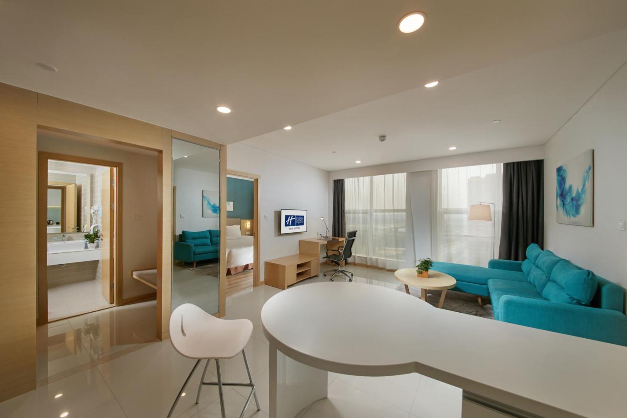 Holiday Inn Express Luoyang Yichuan By Ihg Zewnętrze zdjęcie