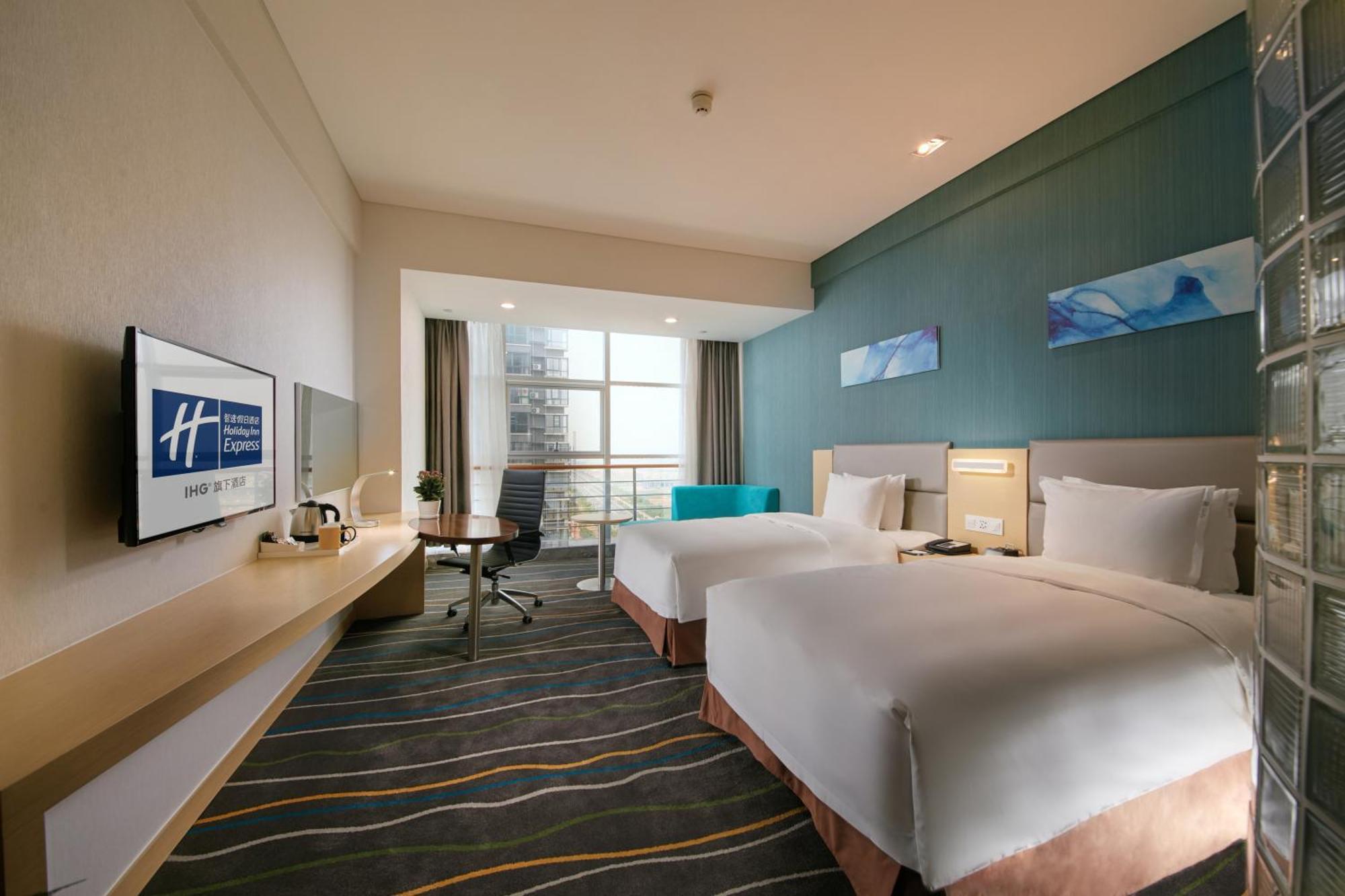 Holiday Inn Express Luoyang Yichuan By Ihg Zewnętrze zdjęcie